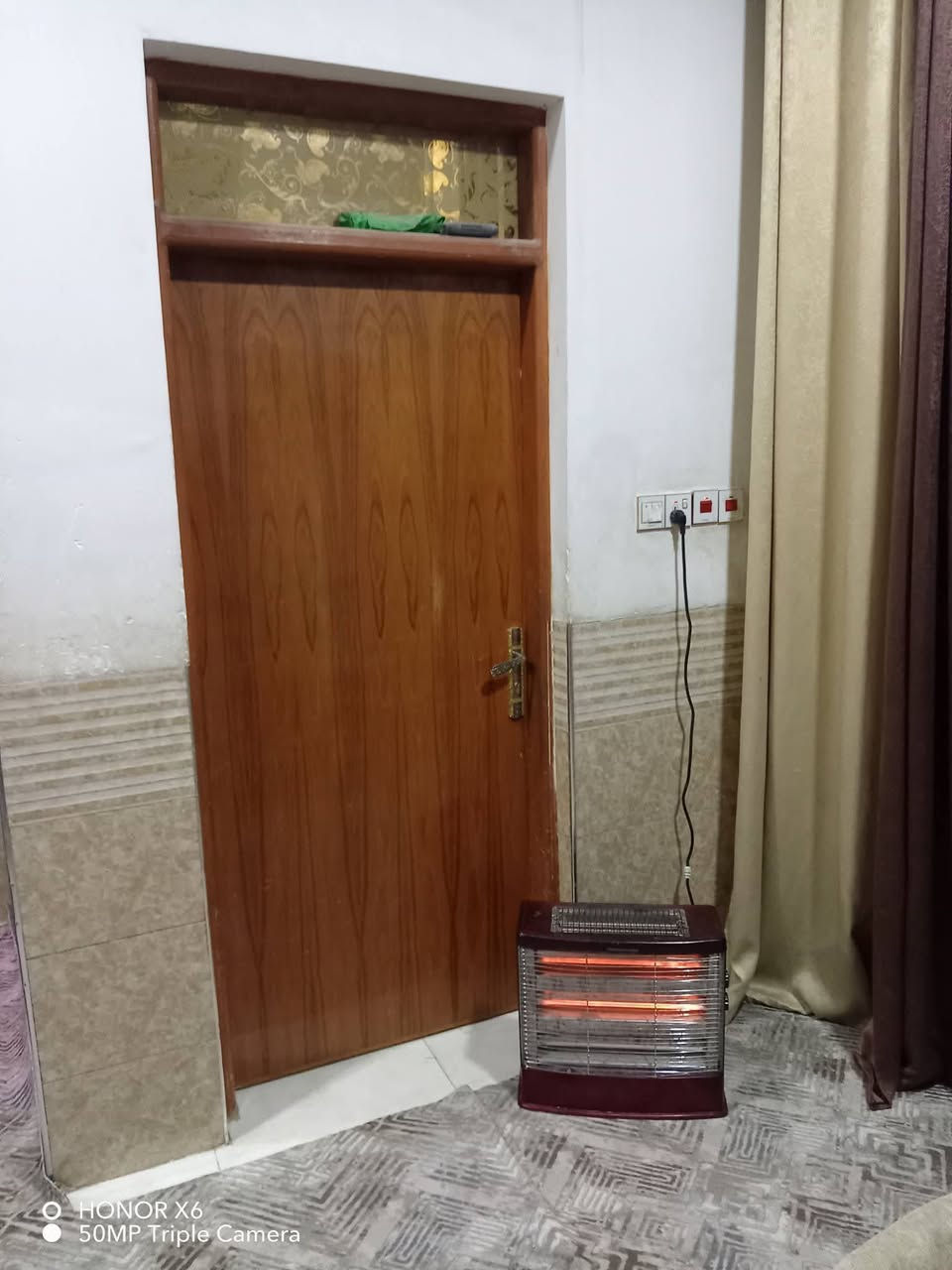 ✅دار للبيع طابو صرف

✅حي الزهراء ثاني عن شارع ٢٠ التبليط

✅المساحه ١١٦ متر واجه ١١ متر

✅البناء طابقين كونكريت مسلح بناء حديث

✅الطابق الأول//

✅غرفة وصاله واستقبال ومطبخ وصحيات داخلية وخارجيه ومناور وكراج

✅الطابق الثاني//

✅غرف عدد ٢ وصاله

☎️للاستفسار ***********

✅مكتب ابو عبدالله الشمخاني للعقار
