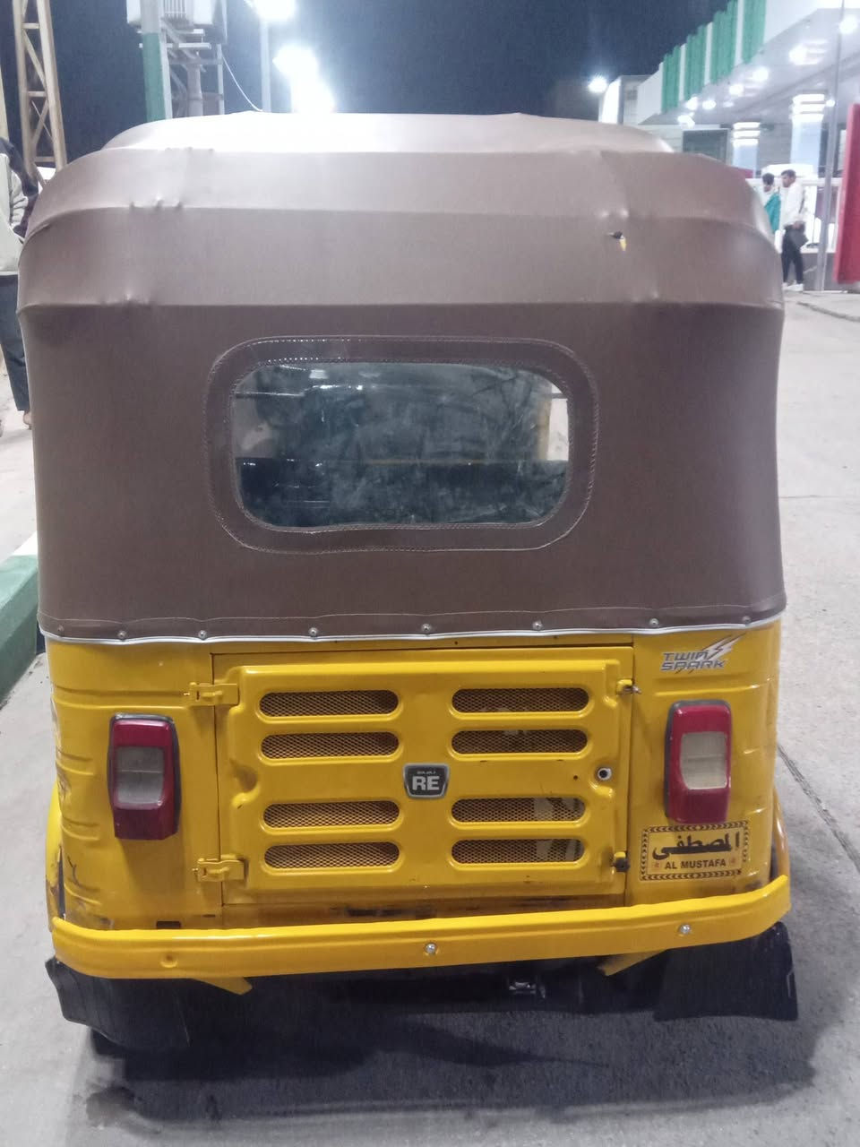 2019 رقمه سنويه شهر السابع ما بيها صبغ للبيع عنوان بغداد
***********
