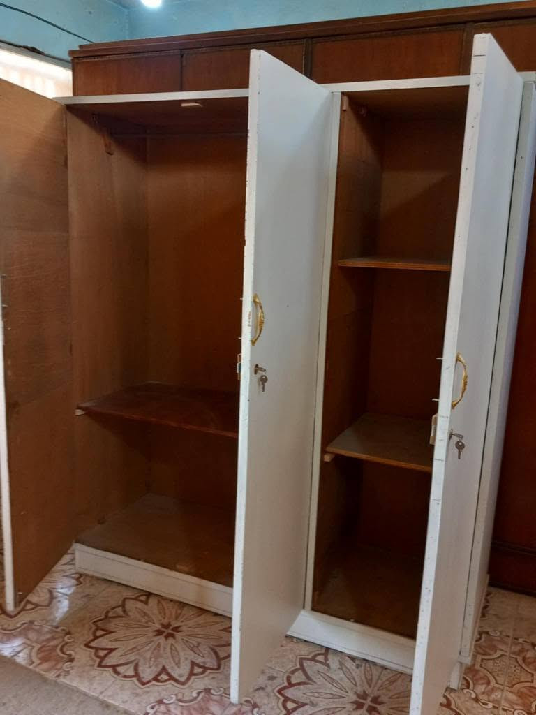 كنتور ٣ باب ابيض مستعمل السعر 160 وبي مجال
العنوان بغداد الكرخ تقاطع درويش البياع شارع البداله الانتصارسوق اميمه فرع مجمع الرازي ع اليمنه منتصف شارع ع اليسرى خلف مي اور
***********
*********** بغداد, العراق
