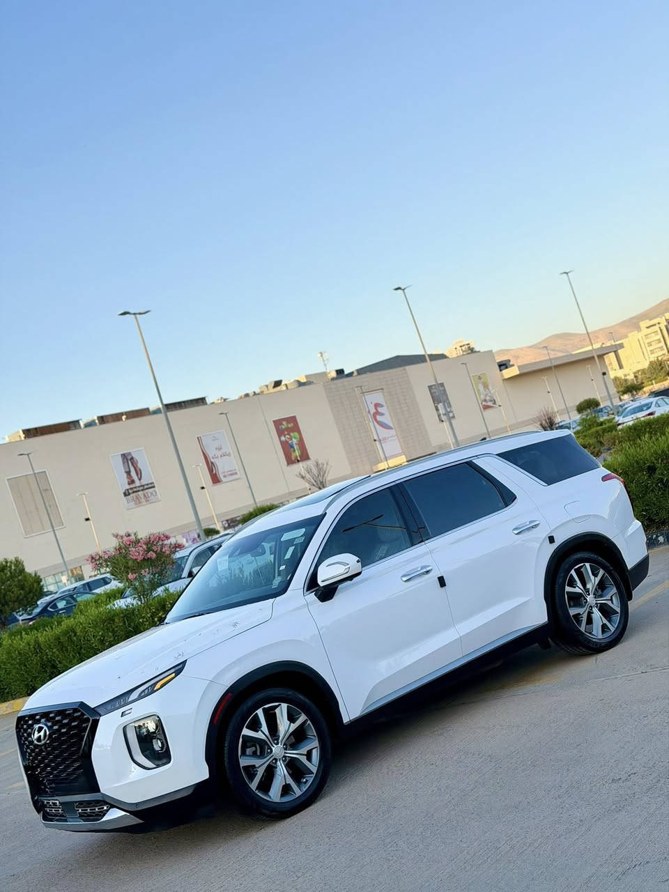 #بسم_آلُلُہ_آلُرٍحٍمآن_آلُرٍحٍيَم_#
#هواندي_بالسايد_كلين_ViP _🧿#وارد_كندي🇨🇦
#بدون_لاصبغ_لاتبديل_لاارباك_كفالة
#فول_موصفات_ #حجم_3800سيرفز_كامل_بل_شركة
‏#رقم_سلمانية_هزه_ارقام_كلها_جديدة_بسمي

#كير_مكينه_حدادية__كهرباىيات_كلها_بشرط
#جديدة_كلش_سيارة_نظافة  100‎%‎1000

#سعرها_277$$ #وبيها_مجال__موديل2020

#موقع_السيارة_بسلمانية📍
#الموصفات_
بصمة •جلد لونين •سلايد •دبل اكسل 4X4 •رادر360 درجه 
سياقة ذاتية •منافذ شحن •شاشة عطلات اكترونية •كشن خزن 
جميع الكشنات كهربائية •كامرات 360 درجة لد امامي خلفي 
حساسات امامية خلفية •برادت خلفية •تبريد مركزي 3 قطع 
ويل حجم 20 داخل لونين •كرمات مسستمه سياره بلادية 
نظام سماعات +دمام •صندوق كهرباىي •كشنات VIP 
مريات قلابة • تشغل عن بعد • لايت كهرباىي متحرك LED 
وضعيات قيادة عدد 5 • نقطة عمياء •صاجات داخلية • 
كشنات خلفية امامية تدفى + تبريد • تدفى بل أستيرن 
شحن موبايل • شفتات • كيجات الكترونية • هندبريك بصمة 
شاشات خلفية 
 

 
#غراض_الشركة_سبير_كتلوك__كلها_موجوده
الاستفسار ⬇️
#الاتصال__***********__***********
#حجي_وليد_الجنابي
