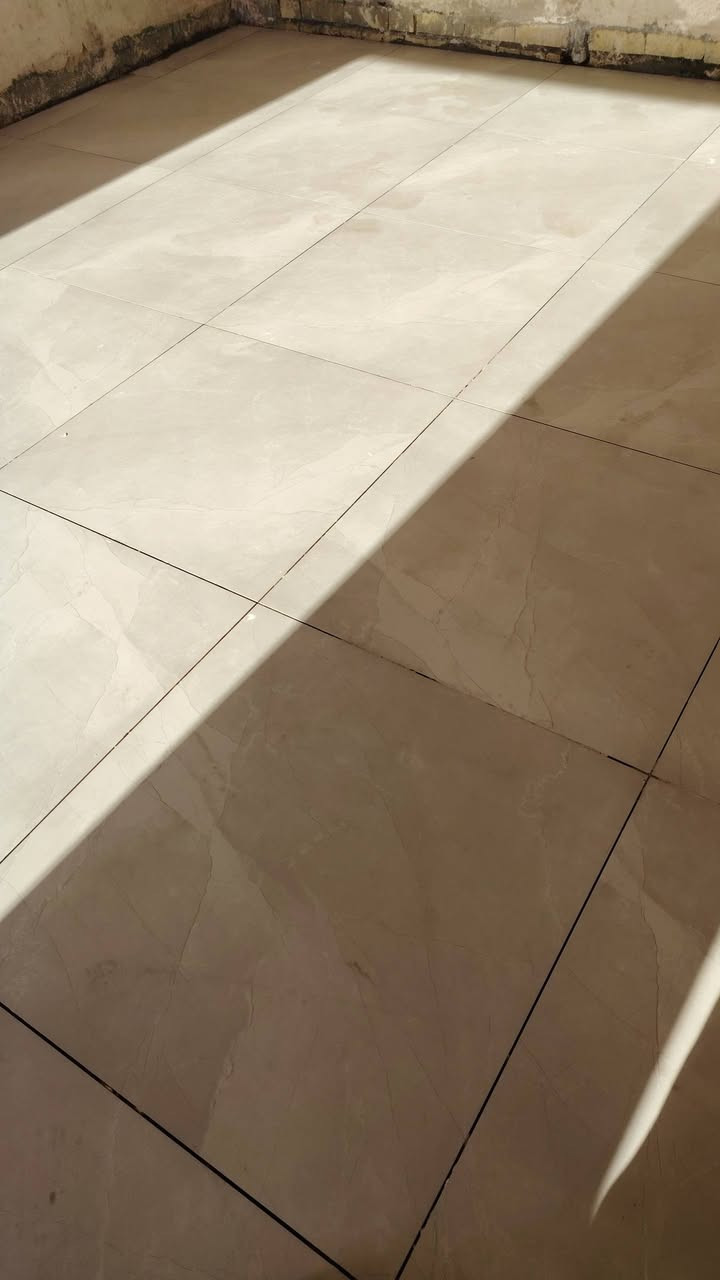 سلام عليكم ورحمة الله وبركاته
خلفه سيراميك جدار ارضي
بابل فقط ***********
