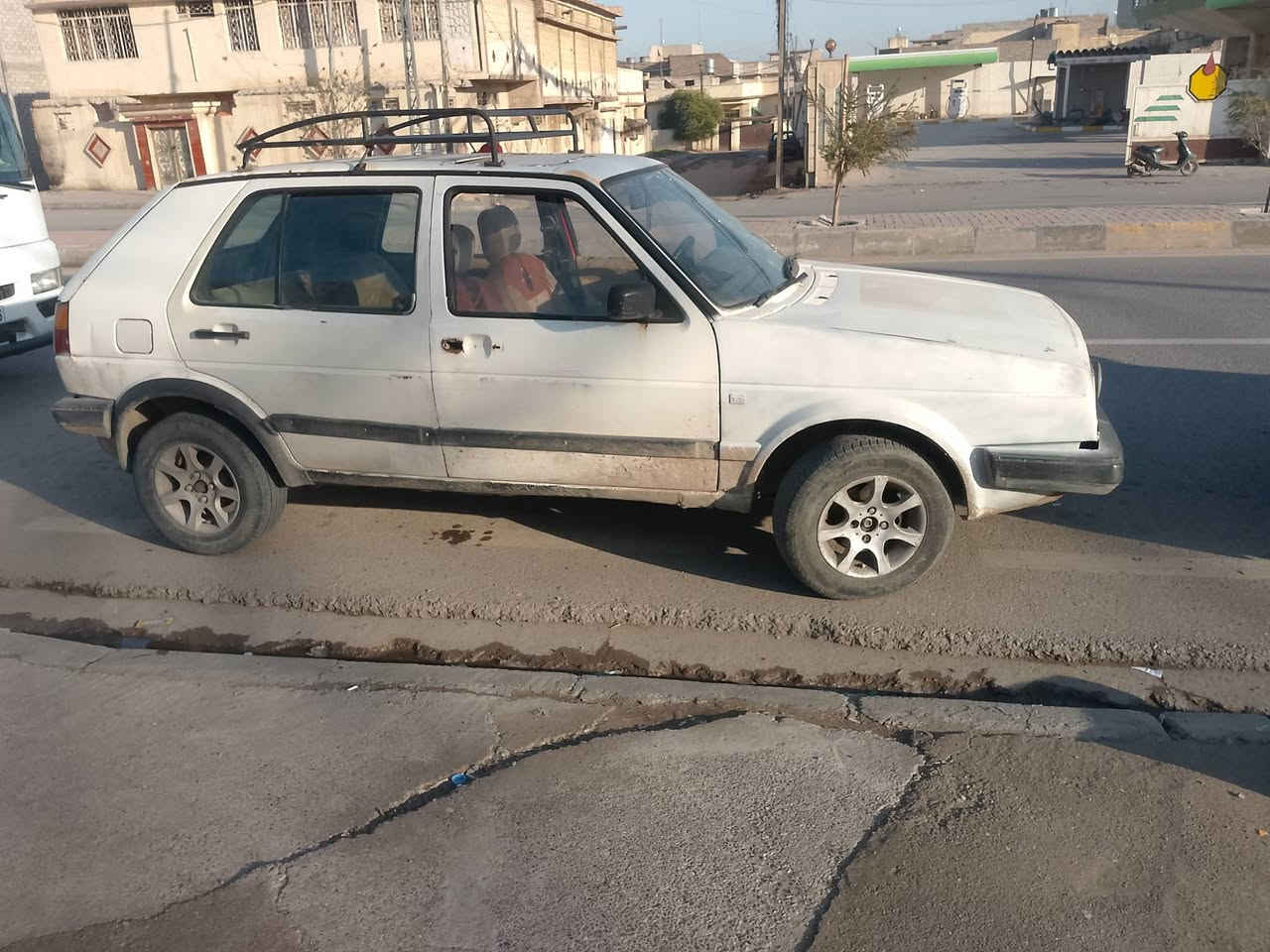 البيع كولف مديل 89 كوبون ورقي بيها شرط التحويل والوكالة سعر 16 وبيها مجال ***********
