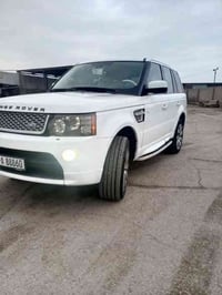 رانج روفر  موديل 2011 خليجية مكفوله كفاله عامه  السياره بإسمي  عاديه م...