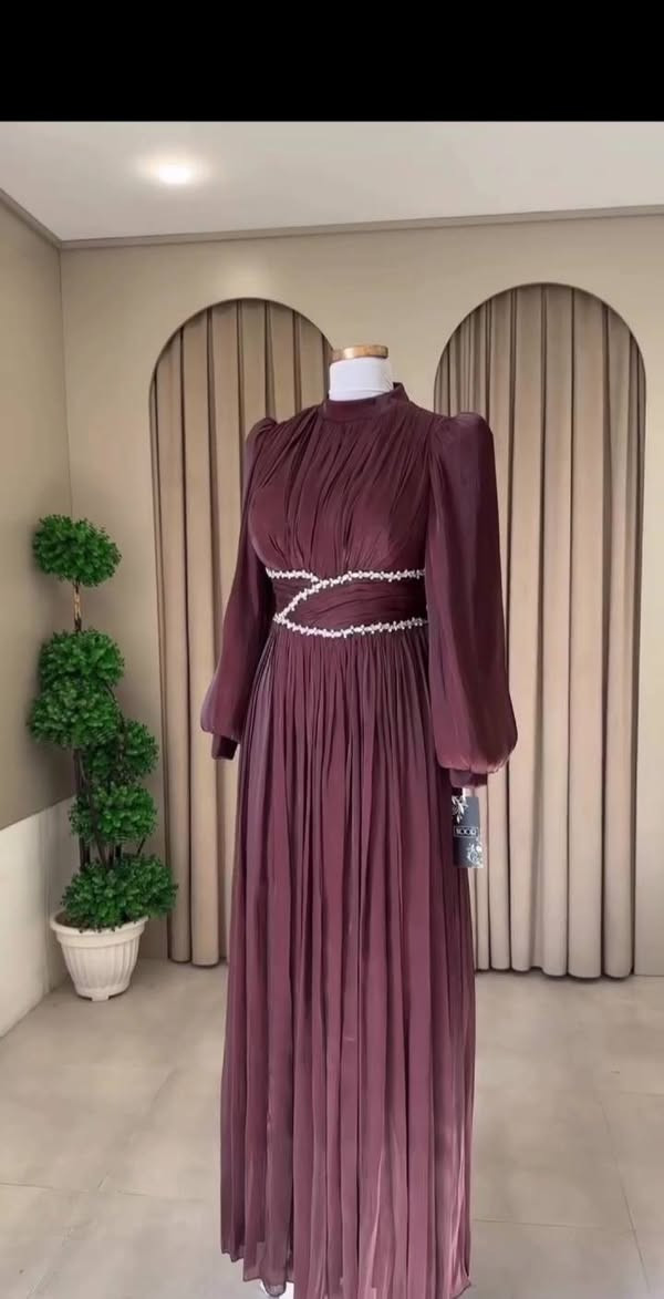 🔥التوصيل 5 فقط🔥 
🧿﷽ وعلى الله توكلنا 🧿 
💫كولكشن جديد بارقى الالوان والموديلات💫
فستان خامه اوركنزه ايطالي كوالتي عالي

المقاسات  💫38 💫40 💫42 💫44 💫46–48


**إذا كنت صاحب هذا الإعلان وتريد حذفه لأي سبب، رجاءا أرسل رسالة إلى الدعم الفني**