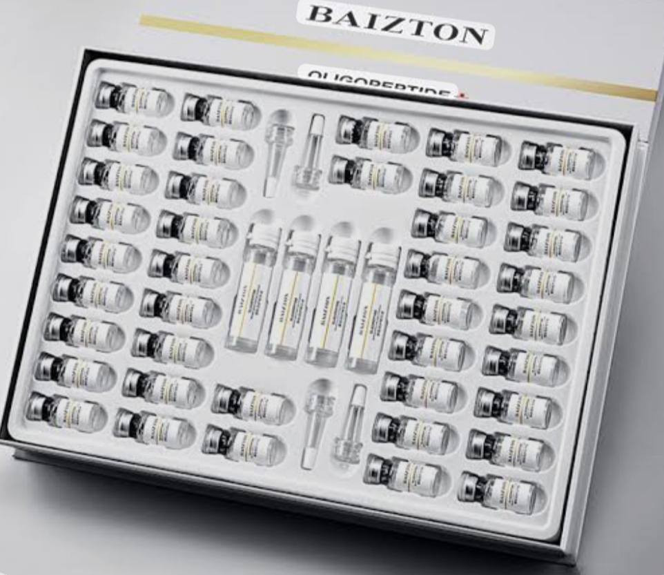 بكج للعناية الفاخرة للبشرة بديل الحقن من ماركة BAlZTON الكورية للعناية بالبشره  يستخدم لتفتيح البشرة واصلاح البشرة المتضررة وتقليل المسام
ويعزز تجديد الخلايا ويقلل ظهور الخطوط الدقيقة والتجاعيد وشد البشره
فعال في تلاشي بقع الوجه واثار حب الشباب والندبات ومنع تغير لون الجلد بعد استخدام الليزر 
يحتوي على 

• اوليجوببتيد 1 (1-Ollgopeptide) لترميم وتجديد الخلايا .
• نياسيناميد (Nicotinamlde) للتفتيح وتحسين حاجز البشره .
حمض الهيالورنيك والكلولاجين لترطيب مكثف ومرونة البشرة.


**إذا كنت صاحب هذا الإعلان وتريد حذفه لأي سبب، رجاءا أرسل رسالة إلى الدعم الفني**