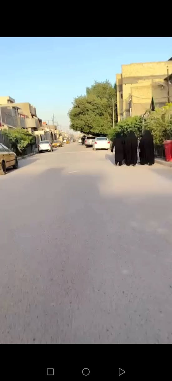 سلام عليكم بيت البيع مساحته 75متر حي زهراه لمية  عل شارع عرض يم أسواق ابو انور مقابيل حبيبيه البيت جاهز  غرفتين    واستقبال بيت قاطين  مسلح *********** السعر 55
