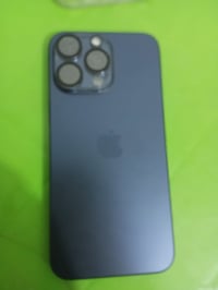 آيفون 15 برو ماكس • نسخة ياباني • بطارية ٩٩٪