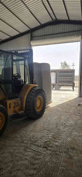 للبيع رافعة جي سي بي يشيل ٢٦٠٠ كيلو غرام  لوك كير و مكينة بشرط  طايرين  خلفي  ويا احتياط مكان كركوك 
***********
٠٧٥٠٨٨٤٠٤٢
