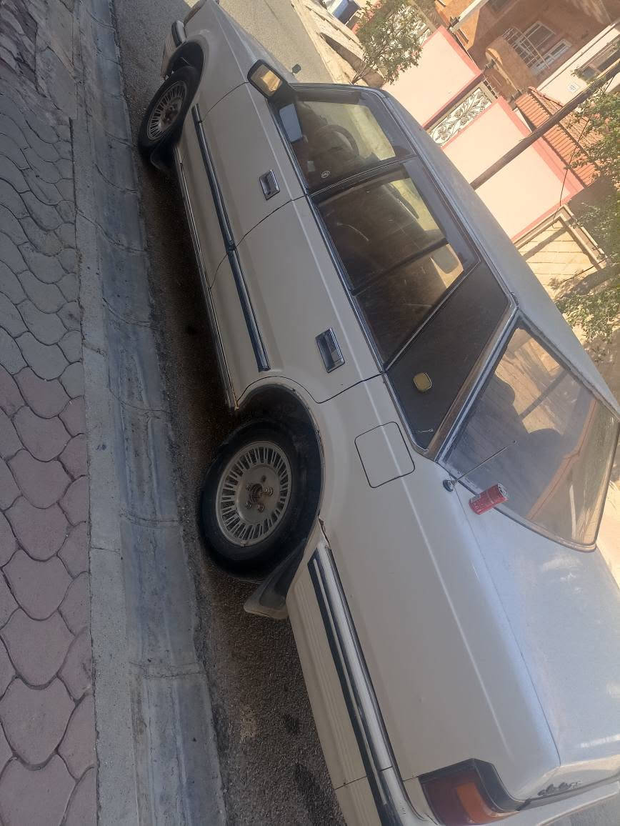 سلام عليكم سياره سوبر للبيع موديل 1985محرك بطه 2500 سيار كير تمامتيك  كير محرك شرط كهربايت كامل شرط والسعر 40$ لااستفسار اتصال على رقم *********** كركوك, العراق
