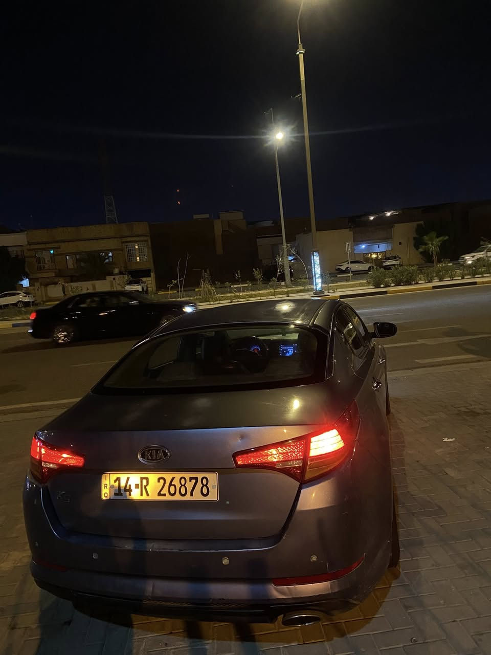 السلام عليكم k5 للبيع أومراوس موديل 2013 وارد كوري تخم تاير جديد تبريد ثلج حداده 100/100 سياره جاهزه مكفول من ضربه وتبديل فقط صبغ وارد كوري ماينكفل من صبغ رقم بصره مشروع وطني باسمي تحويل ثاني يوم عنوان بصره سعر 118 للاستفسار ***********
