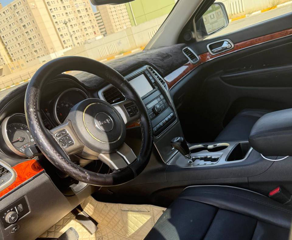 جيب اوفرلاند 2012 فول واحد ع واحد
وارد بامريكا حادثه كلين
هنا الجاملغين الأماميات بيهن صبغ
رقم سنويه هزه جديد
مابيها أي خلل 

🟪 السعر  :: الطلب في التعليقات ويوصلك مباشرة ✍️ 📩

بيها بارد بالجنطه
مكان السياره السيديه

رقم صاحب السيارة 
***********
