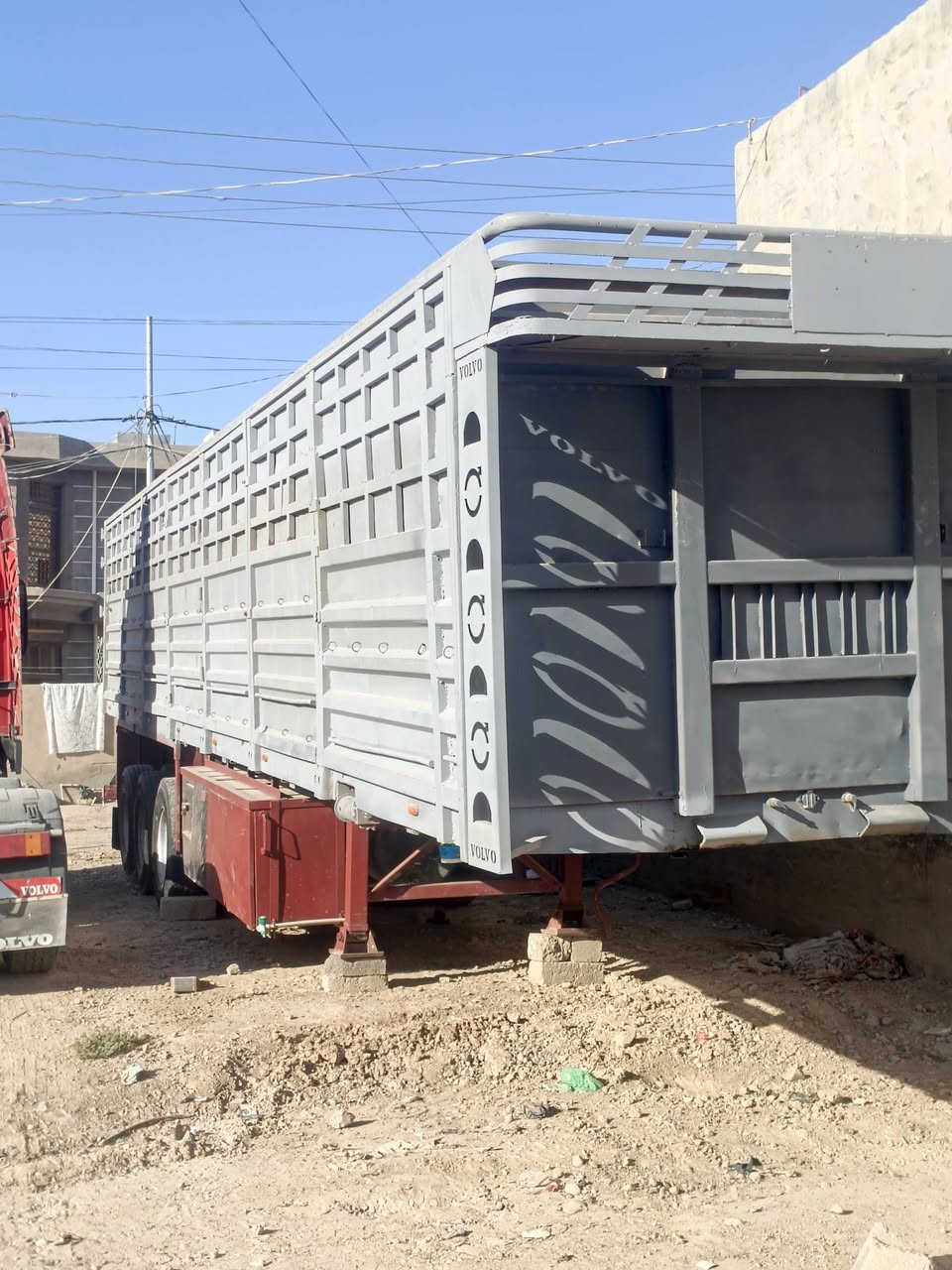 السلام عليكم
فالفو للبيع موديل ٩٧ رقم انگليزي سنوية انتهائها ٢٠٢٧ ثلاث لوحات مع عربانة ثلاث دناگير 
*********** عنوان سامراء
