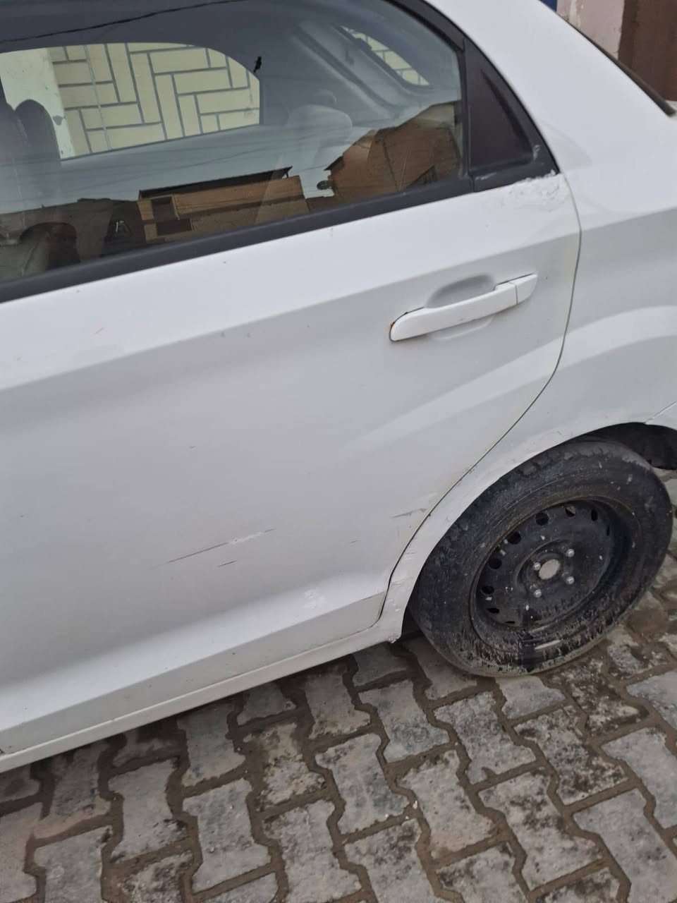 للبيع موديل ٢٠١٣ كير محرك كورلا جاهزه سعر ٢٨ المكان صويره ت***********
