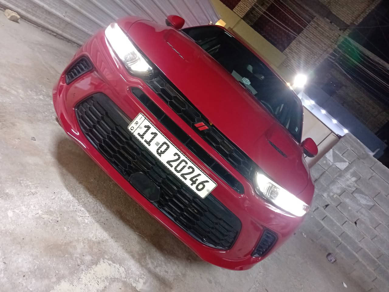 ‏dodge hornet RT دوج هورنيت
السعر 155 ورقة وبيها مجال بسيط

الحادث سطحي تبديل اربع قطع وكاله اصلي والباقي كفاله 
الموديل : 2024
بدون ارباك غاز التبريد مطالع اصلي

المحرك : 4سلندر 1300تيربو +هايبرد بلكن 

المواصفات

شاشة حجم كبير 
دفع رباعي 

كشنات جلد +مخمل + كهرباء + ذاكرة

تدفئة  بالكشنات

تدفئة بالستيرن

شفتات تحكم بالستيرن تبريد قطعتين امامي + خلفي 
المري الجانبيه تدفئة و اشارة ورادار

رادار امامي + جانبي

حساسات خلفية

كامرة خلفية دواره 

رادارات امامية + جانبيه

قيادة ذاتية

مانع تصادم

تحديد مسار

رقم بغداد بسمي العنوان سيديه 

السياره دخول جديد اي نقص مابيه 
ملاحظة السياره ضرر خارجي محتواها كبس ولا اكلوب بدشبول مشتغل

اي استفسار ***********
