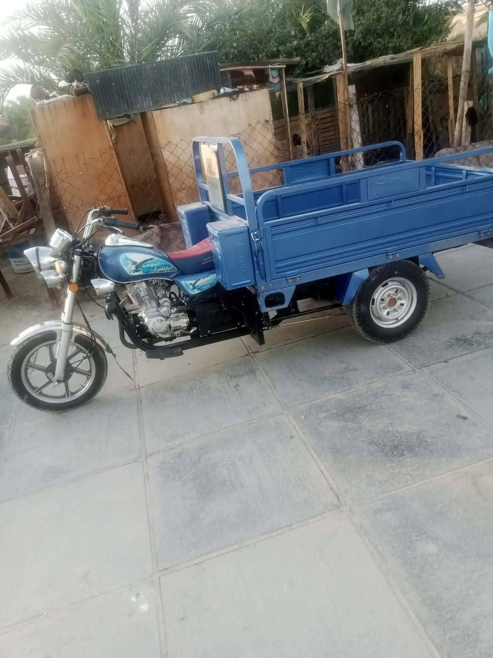 عمي سلام عليكم ستوته وراق اصولي كفاله عامه موديل 23بعدهي بل جيس احله من صوره وين جنايه مكان شطره ستوته جاهزه شراي يتصل علا راعيها مكلف بل نشر  ***********
