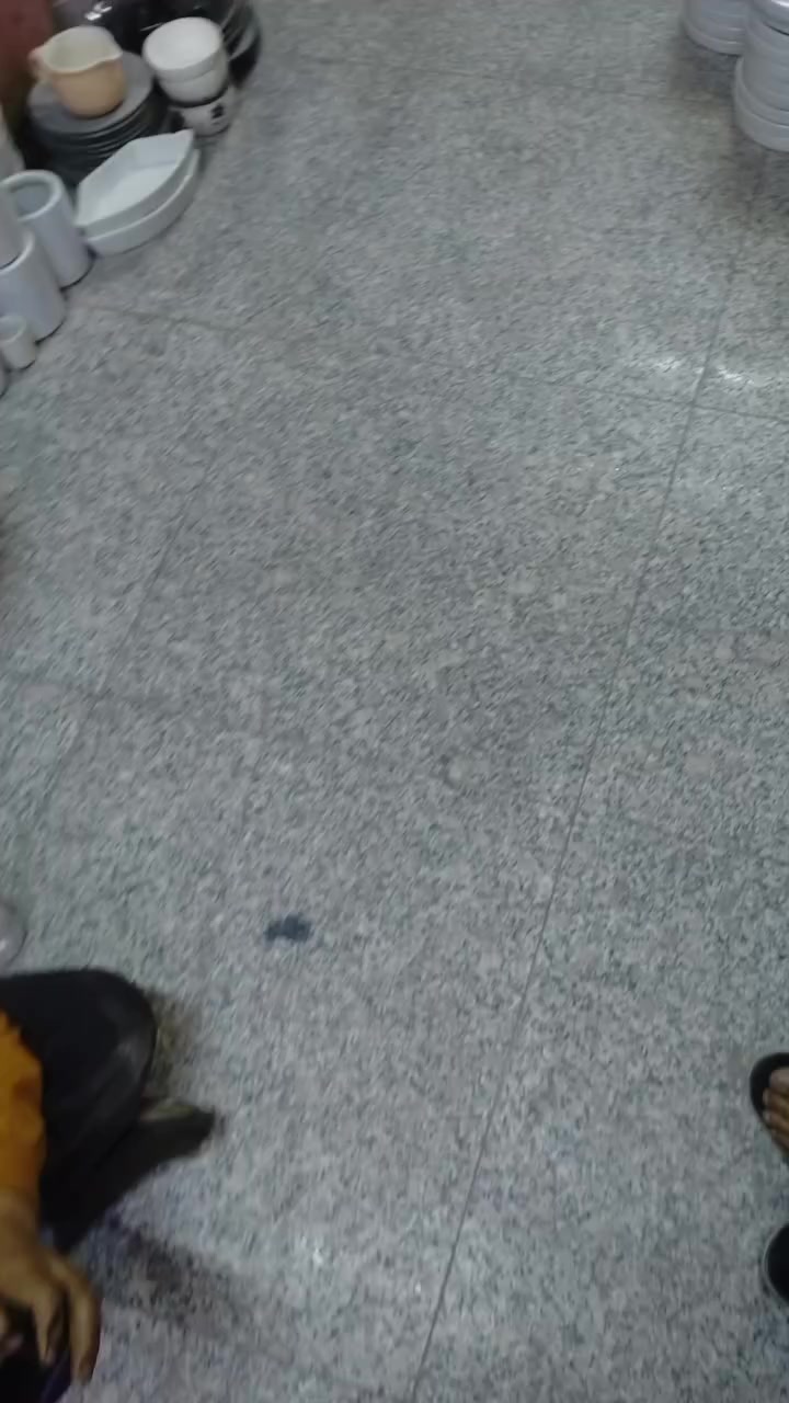 مرحبا بكم مجمع ماهر للفرفوري الاوروبي عنواننا بابل الحمزه الغربي خلف مجمع وارث طبي قرب دكتوره هدي رقم الهاتف الاستفسار ***********
