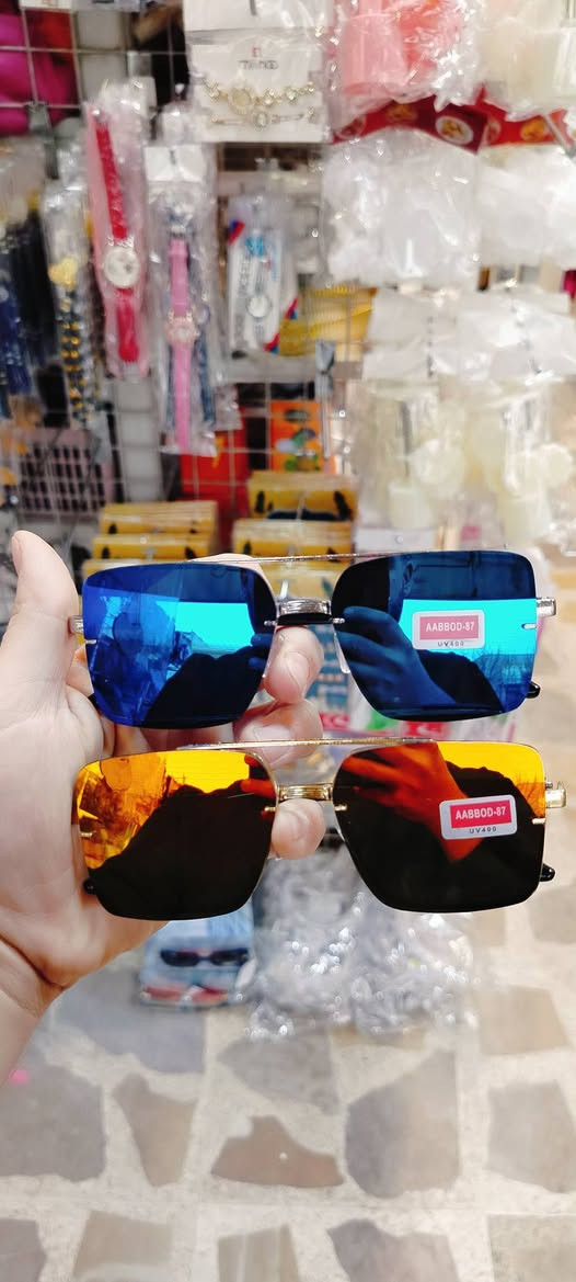 ✨🕌 العيد وصل… وكشخة العيد لازم تكمل 🕌✨
يابا جا العيد، وكشخة العيد أكيد ناقصها شوية اكسسوارات وترتيبات حلوة 😎
من ساعات – مسابح – محافظ – مناظر (نظارات) وغيرها من الإكسسوارات الشبابية المميزة.
ولهذا السبب جهزنالكم منشور خاص بالإكسسوارات الشبابية
تعالوا ونورونا واختاروا الشي اللي يعجبكم ويكمل كشختكم بالعيد 🎉
📸 الأسعار موجودة أسفل الصور داخل المنشور
⬆️ فوتوا على صفحتنا وشوفوا كل الأسعار وجديد البضاعة
👈🏻 احسن الاسعار 
ولا تنسون…
👗 انتظروا أيضاً منشور خاص بالإكسسوارات النسائية
ساعات – نظارات – وأكثر من شي حلو
👧👦 وحتى الأولاد والبنات محضرينلهم منشور خاص بيهم قريباً إن شاء الله.
🚚 يتوفر توصيل داخل الموصل
⏰ أوقات الدوام في مجمع أحسن الأسعار:
يومياً من 11 صباحاً إلى 11 مساءً
📍 العنوان:
الموصل – حي البلديات – فرع بانزيخانة النور
📍 موقعنا على خرائط Google:
https://maps.app.goo.gl/zGfiZYHRAT1M36q77⁠�
🎉 كل عام وأنتم بألف خير 🎉


**إذا كنت صاحب هذا الإعلان وتريد حذفه لأي سبب، رجاءا أرسل رسالة إلى الدعم الفني**