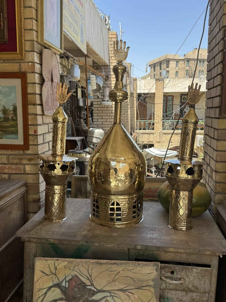 السلام عليكم ورحمة الله وبركاته كبه ومنايرها نظافه تامه خاليات من العيب الطول الكبه (116)المنابر (91)للاستفسار خاص او الاتصال على الرقم التالي ***********مصطفى الدليمي

