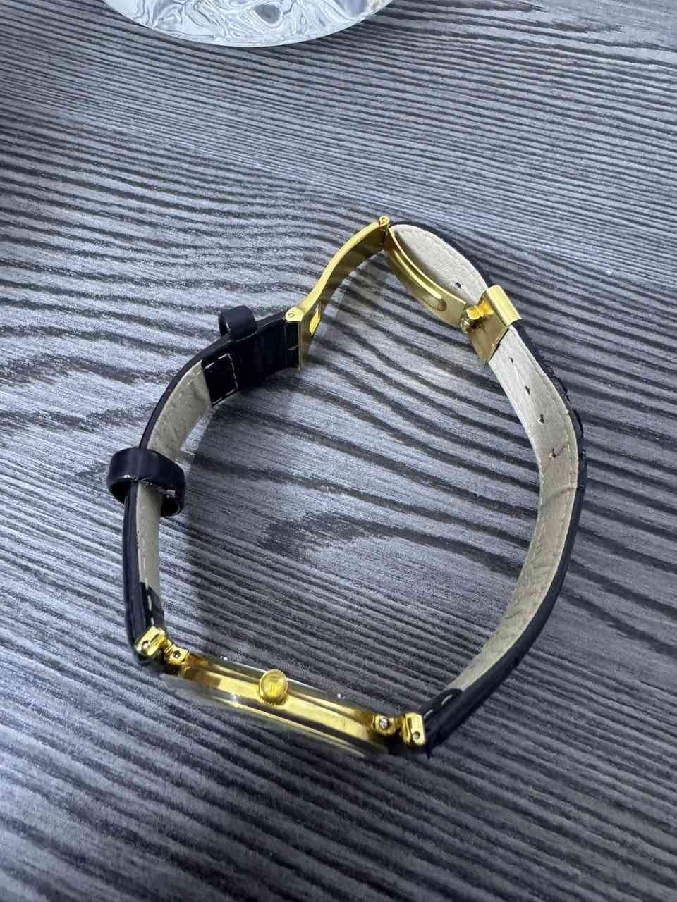ساعه فيليب برسيو قشطه مال باله ياباني اصلي كله مختم مكينه كوارتز قفل فراشه ساعه كلش حلوه بلبس سعره 35 
***********
