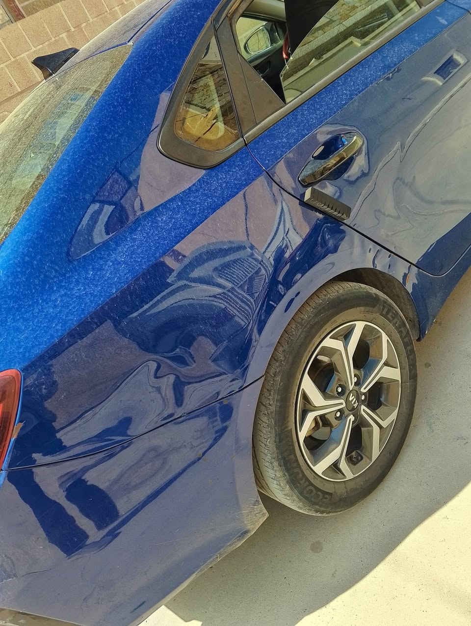 السلام عليكم فورتي 2020 رقم اربيل الدولي ماشيه 84 الف حادثها بنيد فقط بدون دواخل بدون  ايرباك السياره جاهزه صدر ميكانيك مكينه بشرط للسياره تحتاج ترتيب بيها مكانات بارد بسيطه وتحتاج عنايه للمزادات وباقي 
سعر مناسب جدا جدا 112 قفل من الاخير


**إذا كنت صاحب هذا الإعلان وتريد حذفه لأي سبب، رجاءا أرسل رسالة إلى الدعم الفني**