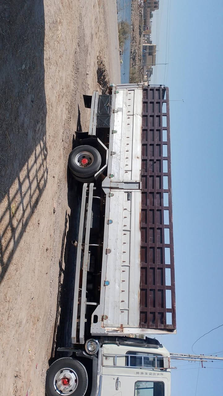 سلام عليكم بدي للبيع ***********
