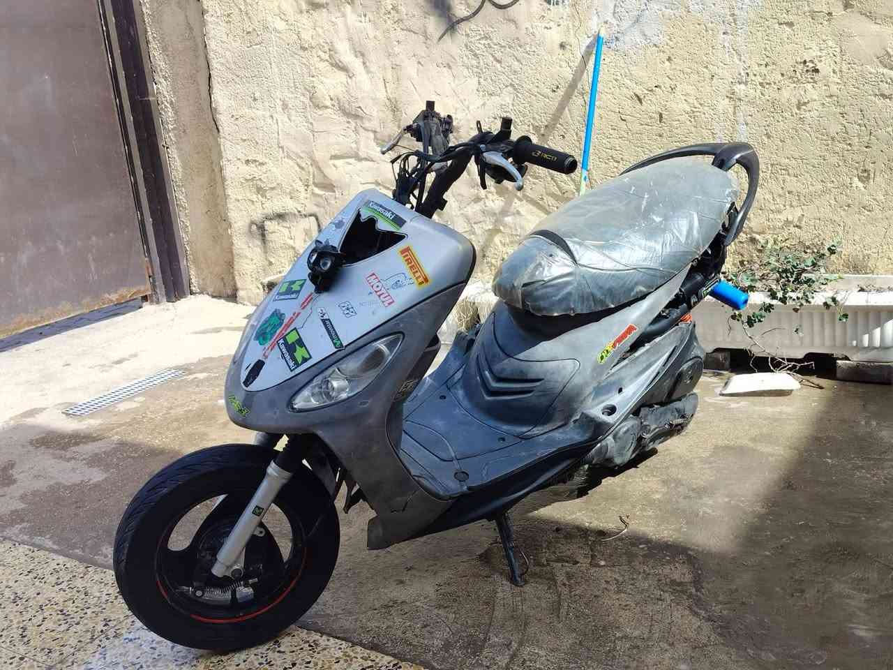 سلام عليكم حبايبي ماكس مال لعب  بلاديه نضيفه حيل بوشه ٤٩ كور بلادي سلف وهندر دراجه بيهه بومه عالي ناصي وكفراتهه كلهن موجودات السعر ٣٨٠ وبيهه مجال مكاني بغداد محموديه رقم***********
