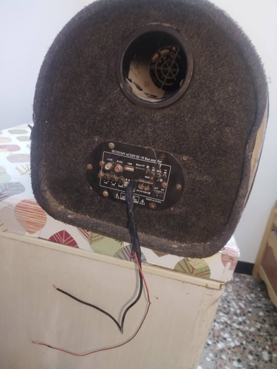 سلام عليكم دمام للبيع الحجم الكبير بلوتوث ويشتغل عل كهرباء هم سعره 30وبي مجال بصيط عنواني بغداد المحموديه حي العسكري ***********وتساب
