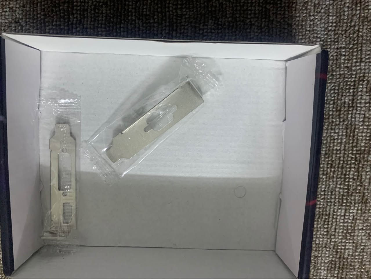 كار شاشة GT610 1G ‏جديد كبس يبيع ويوجد استبدال كيس PC عنده وياه سميل, دهوك


**إذا كنت صاحب هذا الإعلان وتريد حذفه لأي سبب، رجاءا أرسل رسالة إلى الدعم الفني**