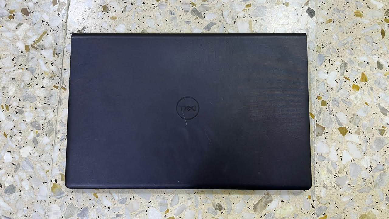 لابتوب ديل اصدار عام 2023
رام 8G

intel core i5 10th معالج

1080p "15.6 120HZ شاشة

ssd512 و ssd256 M.2 مساحة

 يحتوي على نضامين تشغيل kali و win10 و فيحال اتريد وندوز 11 انحولة لل11 و انضمة الوندوز تجيك مفعلة في حال ال11 او 10 و مع برامج الاوفس

رقم التواصل: ***********

السعر 550,000 بي مجال

* للراغب لشراء !!
