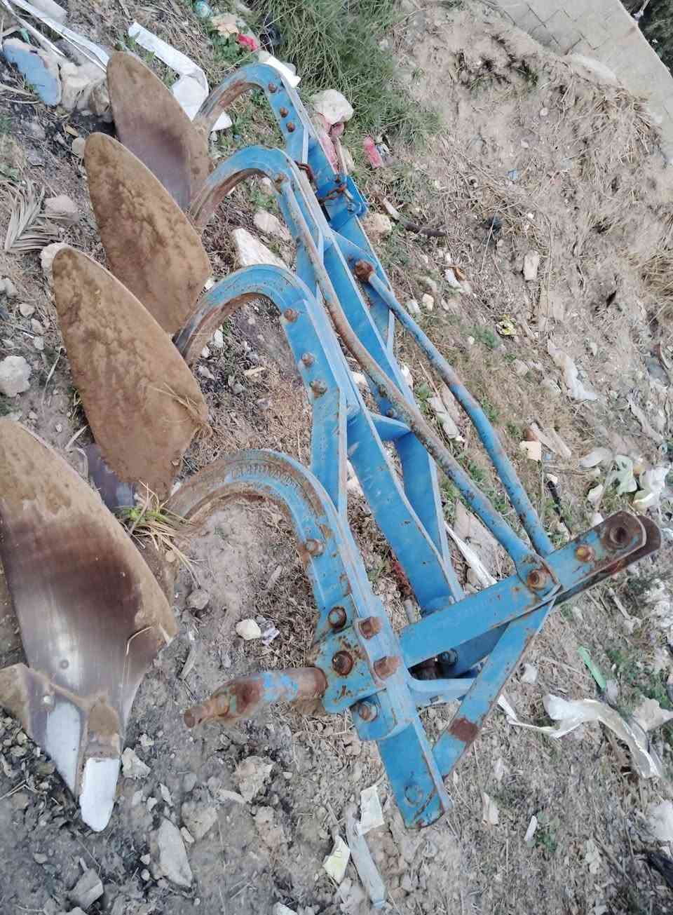 فيدان رقم 11رياعي نوع البير تركي باب الاول 
جاهز شرط الكراب .بلاد شركه 

***********
