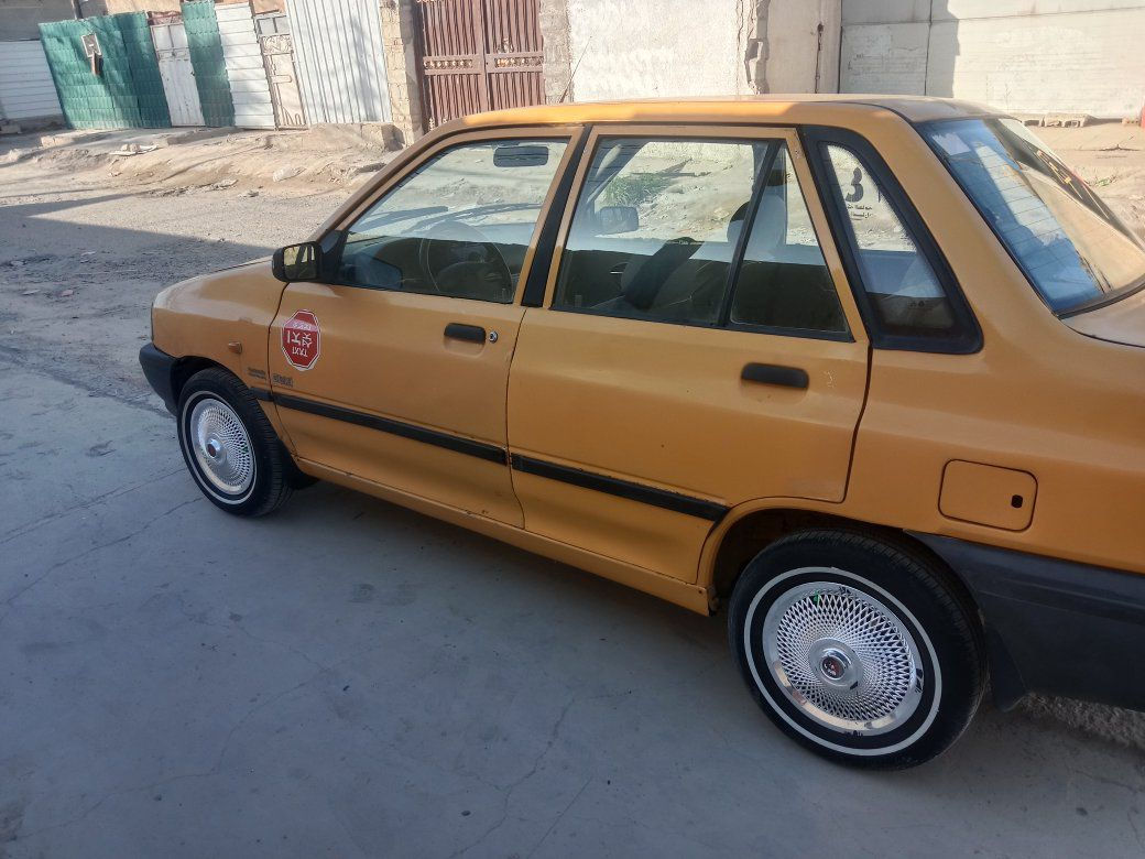 يالله سلام عليكم سايبه 12 كير ومحرك جدد توني شادهن تخم تاير جديد خط ابيض تبريد شغال عوزه اشويه غاز كهربايات كله شغاله اشاير بل المري شواصي ابلاديات لافطر ولا لحيم سيارة ابلاديه جاهزه كبل للشارع بياع تقاطع درويش ب 26 وبيه مجال *********** شرط التحويل
