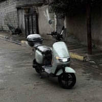 ماطور شحن للبيع نضيف  شرط الفحص جديد  و شاحنه ويا اسمه الماطور ريان  ا...