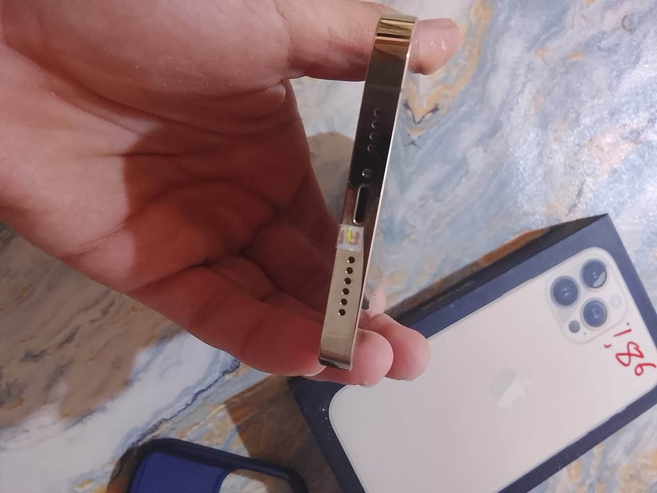 السلام عليكم جهاز آيفون 13برو ماكس 
بطاريه🔋:86
ذاكره :256 
عنوان 📍بصره البصرة, العراق


**إذا كنت صاحب هذا الإعلان وتريد حذفه لأي سبب، رجاءا أرسل رسالة إلى الدعم الفني**