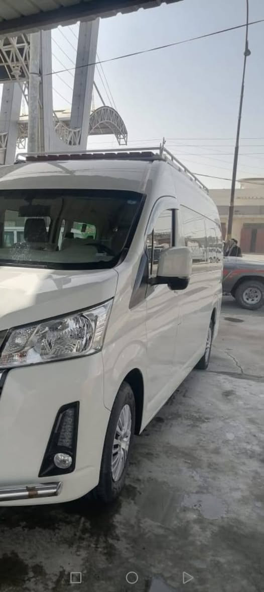 السلام عليكم
هايسه موديل 2024سياره فول المواصفات واحد ع واحد نظيفه معنا الكلمه ماشيه 60الف 
استفسار اكثر اتصال ع الرقم غير موجودين ع الفيس مكلف بلنشر ***********
