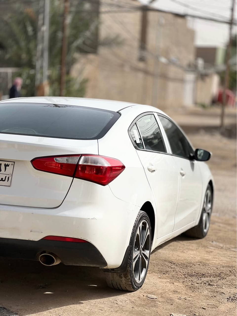 يالله السلام عليكم للبيع سيراتو 2013 مكفوله كفاله عامه بيه فقط بارد ب باب  كير مكينه حداديه كله نضيف رقم اربيل تريد وكاله تريد تحويل  السياره فول عدا الفتحه ولبصمه سعر 109  وبيه مجالل للناس الطيبه مكاني نجف رقمي *********** النجف, العراق
