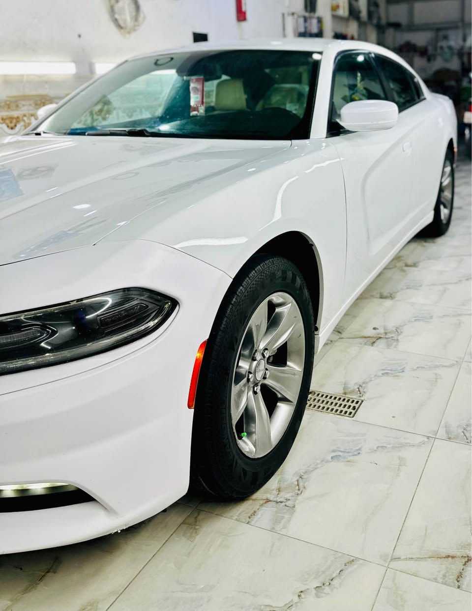 يا الله 
سلام عليكم 
رمضان كريم عليكم 
دودج جارجر مديل 2016 كندي
رقم دهوك رقم جديد انكليزي تحويل ثاني يوم او وكاله
مواصفات شاشه كبيره كامره خلفيه
مكينه 3600 جديده كير اكشن جديد 
(سياره مكفوله من ضربه وصبغ ماعدا بيبان اثنين جهت يمين انفتحن بلاديات بدون صبغ شرط فحص سياره مكفوله من صبغ وضربه )سياره كارتون جديده كلش حداده تخم تاير جاهزه مجهزه 
(مكان البصرة قضاء القرنة)
(سعر 190 بيها مجال قليل لشراي بدون كسران بل سعر الي مايعجبه منشور يعبره )
رقم هاتف/(واتساب او اتصل)
*********** المدينة, البصرة
