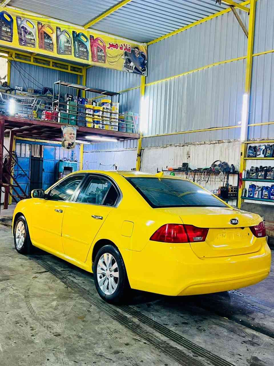 سلام عليكم اوبتمه للبيع موديل 2010 رقم قادسيه بسمي أرقام انكليزي تحويل ثاني يوم حادثها جاملغ امامي مبدل فقط صبغه جديده مكينه وكير جديد تخم تاير جديد حداديه جديد للاستفسار *********** مكاني شوملي ما متواجد عله فيس اتصل وبيك خير وتدلل
