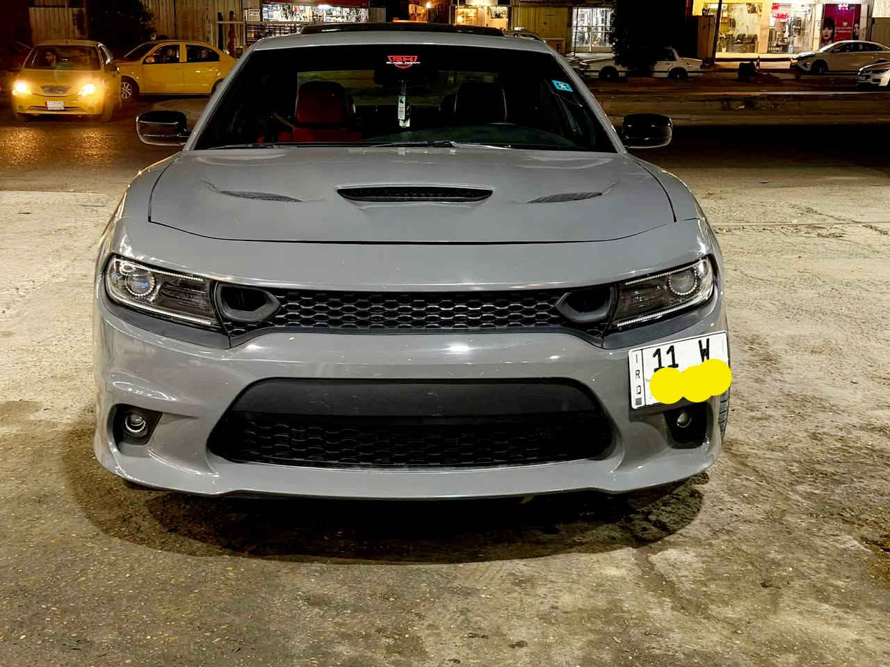 السعر كلش مناسب مستعجل عل بيع وبسعر البلااش دودج جارجر R/T موديل 2018  محرك HEMI 5.7 V8 الممشى 107 ألف كيلومتر (وليس ميل تشغيل عن بُعد (Remote Start) شاشة عربية  سنوية بغداد باسمي حدادي 100% كهربائي 100% بطارية جديدة تخم تايرات جديد تخم ويلات (نجمة) جديد السيارة جاهزة ولا تحتاج أي مصروف وارد أمريكا حادث سابق بالجاملغ والبنيد يوجد إكلير بالجاملغ الخلفي بدون ضربة  رقم الشاصي (VIN) السعر كلش مناسب مكاني بغداد

2C3CDXCT6JH206957

***********
