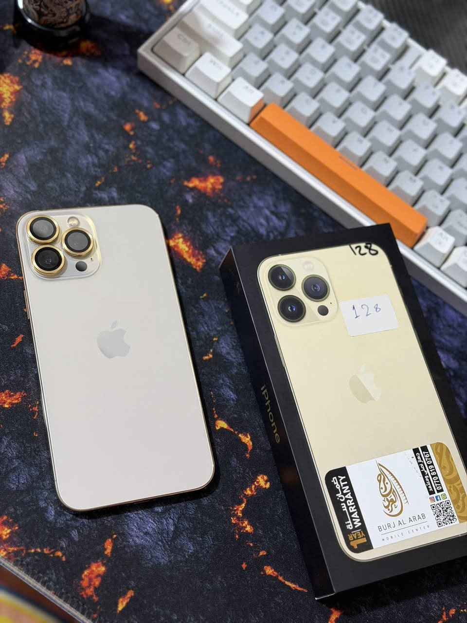 13 برو ماكس ذاكره 128 ماستر مكفول كفاله عامه من شخط وتبديل وتصليح من كلشي مكفول رايده ب 600 الف 
مع كل ملحقاته وكارتونه بطاريه 83 جديد لوك رقمي واتساب ***********
