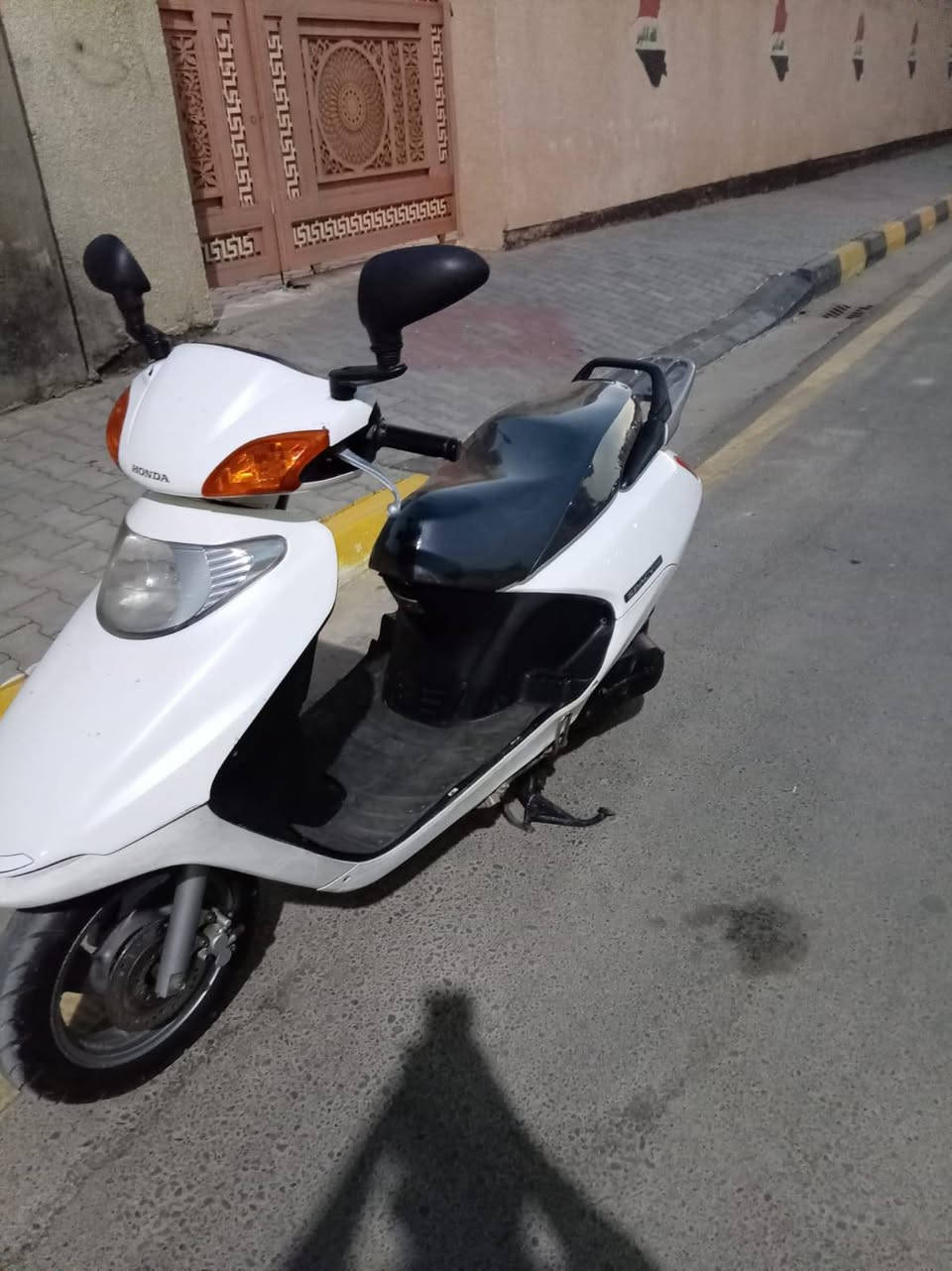 دراجه سبيسي ياباني الكفر اصلي الصالنصه اصليه الأكسل اصلي المكينه مفتوحه على السحك الجوزه اصليه الكابريتر اصلي السعر   ٦٥٠ رقم الهاتف *********** المكان الكوت
