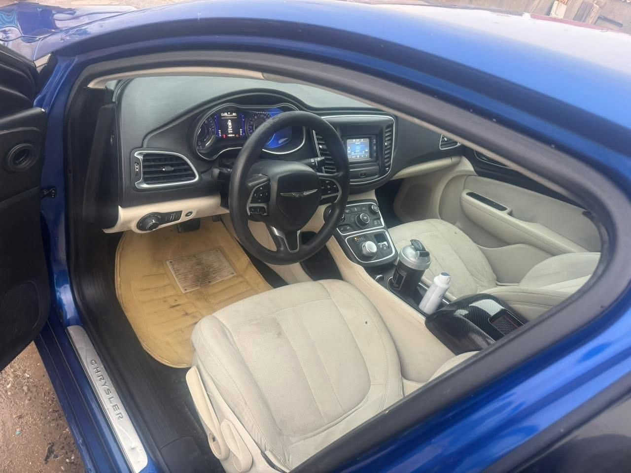 كرايزلر C200ادوات متومه موديل 2017 سعر55وبيهه مجال. ***********
