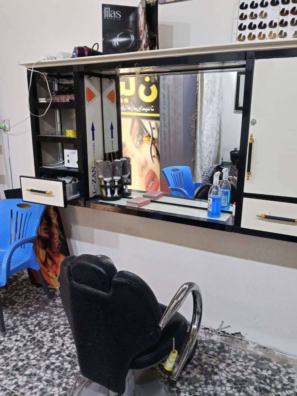 صالون كامل من كلشي للبيع السعر 3مليون وبي مجال لشراي  المكان حي العباس الفرع الاول


**إذا كنت صاحب هذا الإعلان وتريد حذفه لأي سبب، رجاءا أرسل رسالة إلى الدعم الفني**