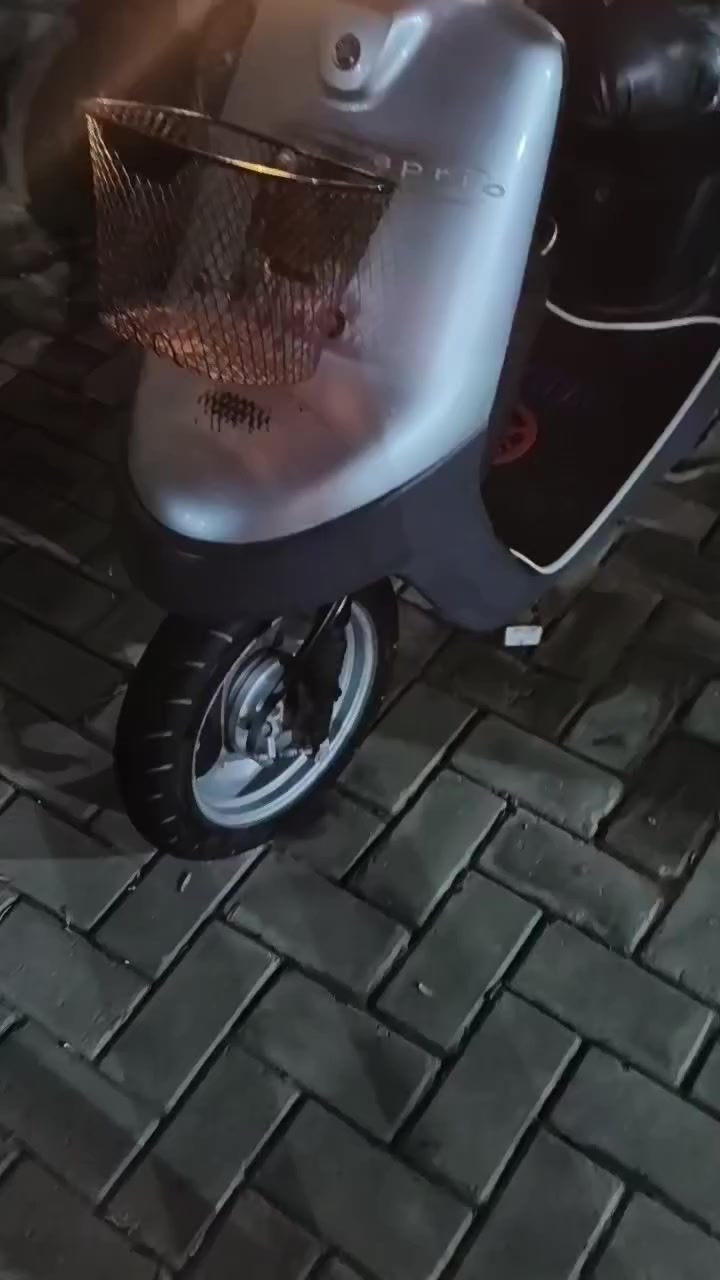 لبيع خطين زعره نضيفه مفتوحه فقط بوشه مكاني دوانيه مركز رقمي ***********
