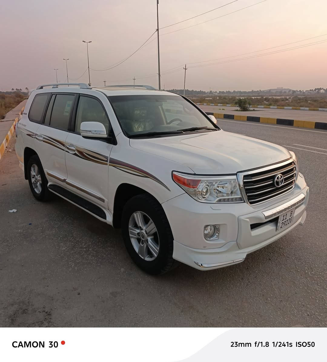 لاند كروز 2012ماشيه 126رقم بغداد سيارة باسمي بيه جاملغ خلفي مصبوغ بيه جاملغ وبنيد فتح مكاني بابل السعر 290,,,,***********,,,***********
