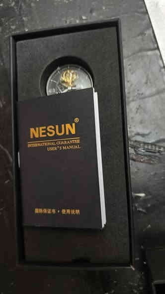 السلام عليكم ساعة اصلية
رايده ٦٠ وبيها مجال تواصل واتساب ***********
