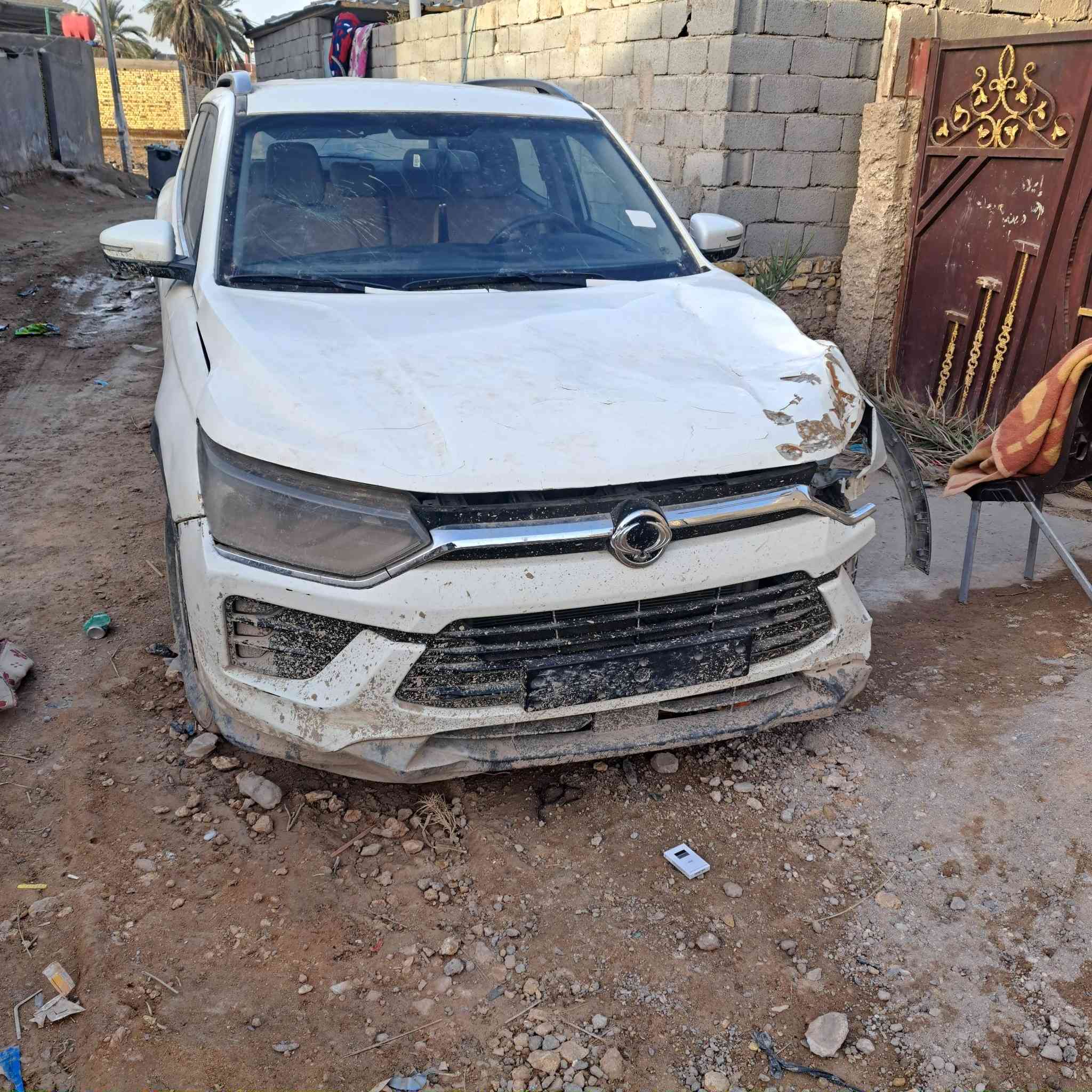 سلام عليكم سياره صيني كوراندو مامرقمه ستلام شركه
موديل2022 عله حادثه  السعر60 /***********
