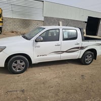 تويوتا هيلوكس • ٢٠١٣ • رقم بغداد