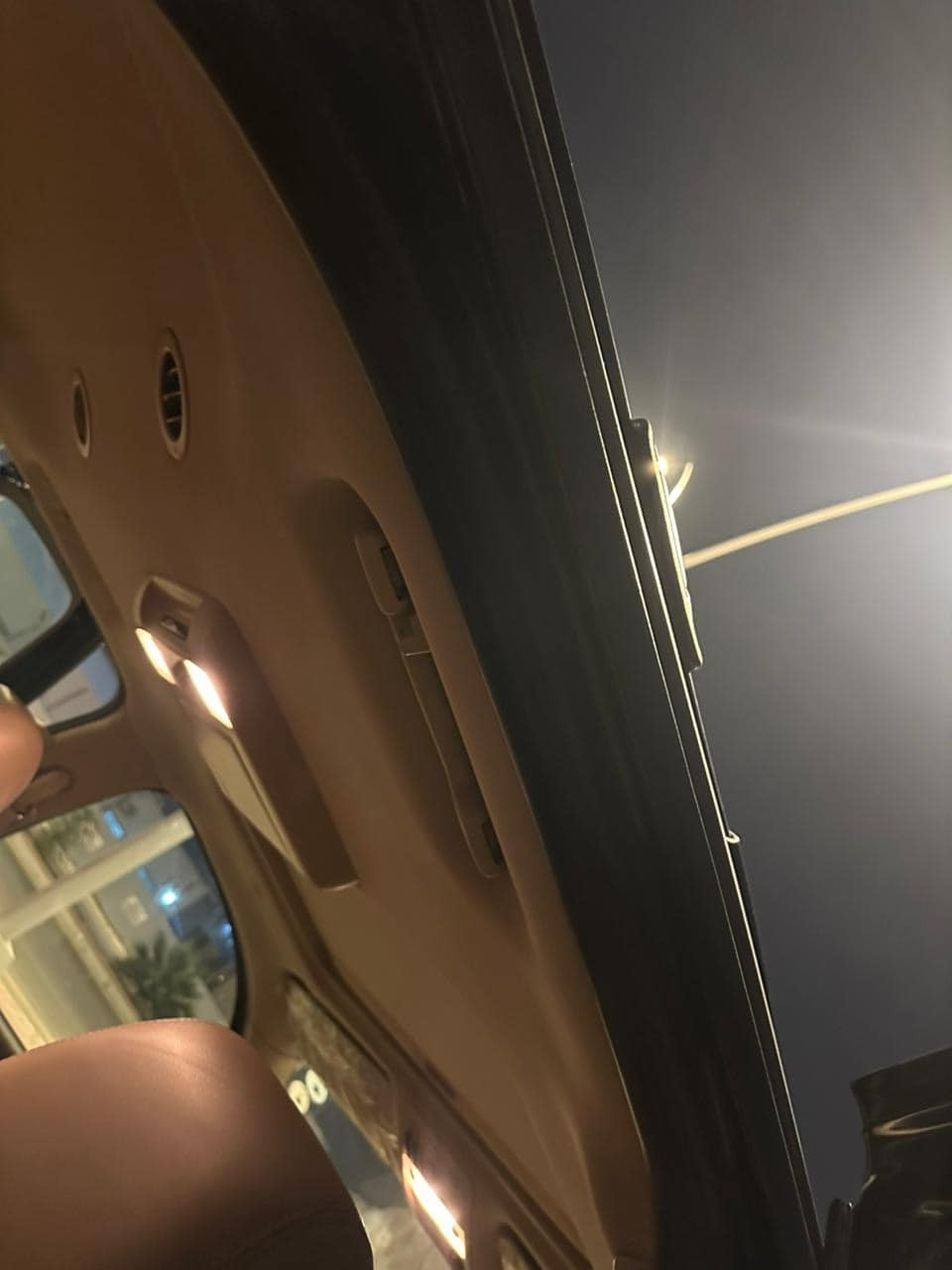 السلام عليكم ورحمة الله وبركاته 
اخوان سياره تاهو 2011 خليجي LTZ كفاله عامه 
مكينه كير حداديه شرط كفاله
فتحة سقف وارد خليجي سياره كارتون 
المكان البصره انا مكلف بنشر 
الرقم *********** رجاءا لموشراي لايتصل
