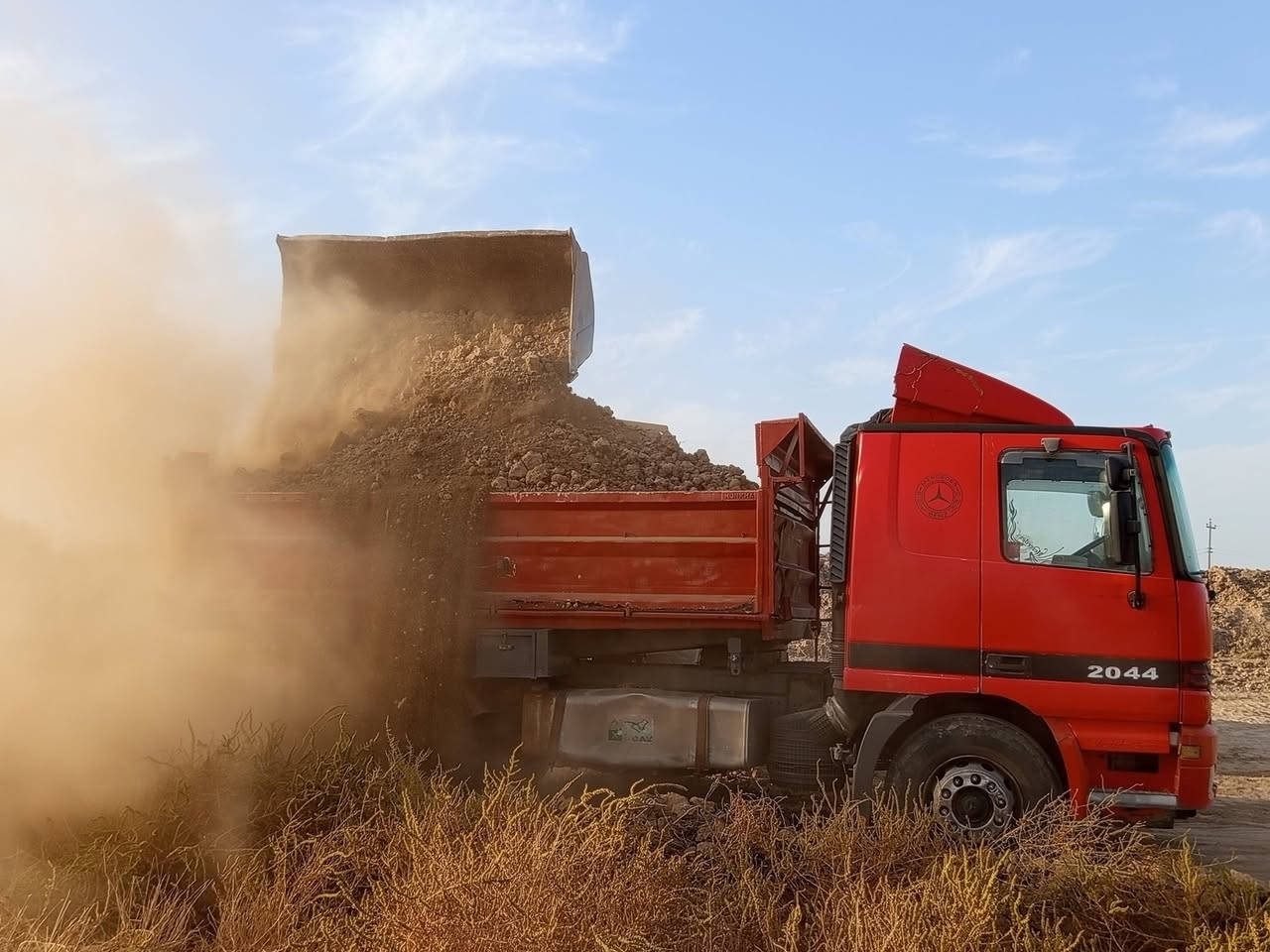 اكتروز 2003 قلاب تخم تاير مكينه 43 گير 210 اكسل برينه
تبريد نقص فقط طبگ بالفان 
مكينه جديده گير جديد كهربائي ابريك كله جديد هواء كله جديد سياره جاهزه للشغل مابيها نقص برغي السياره خلفي ربطه قجمه من الأمام جوبلس دواخل جديده كلش  اي استفسار اتصل بالرقم مكلف بالنشر خاص مغلق 
العنوان ذي قار قضاء الفجر 
تحويل مباشر رقم انگليزي شمالي
سياره جاهزه بالشغل 
‏‪0771 102 7672‬‏
