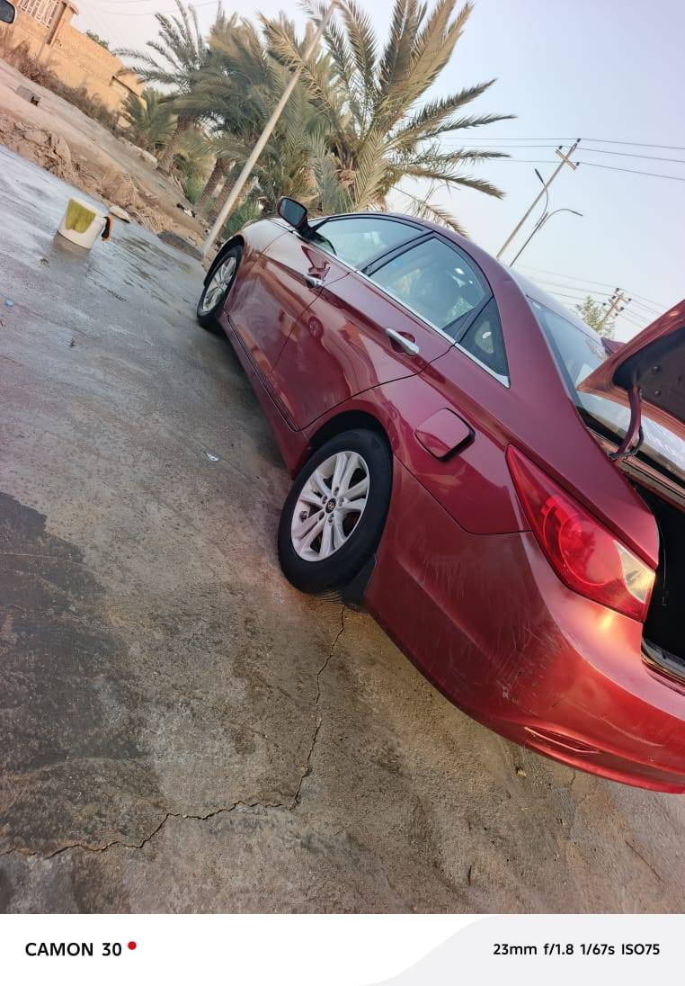 السلام عليكم
سوناتا أمريكي موديل 2013 تبديل باب بدون دواخل وبيه رشات صبغ رقم ذي قار تحويل مباشر سنويه نافذه
جاهزه مكينه وگير حداديه تخم تاير تبريد كهربائيات كلها شغاله
السعر ب 78 
رقمي ***********
